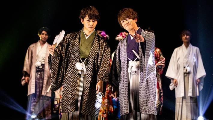 京都さがの館の男袴を着こなした二人組の男性モデル達