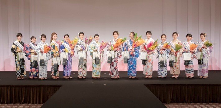 京都さがの館の浴衣を着たミスなでしこ2020年の様子