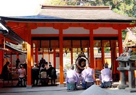 吉田神社