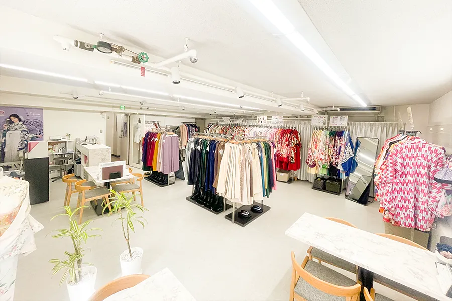 卒業式袴レンタル京都さがの館大阪梅田店