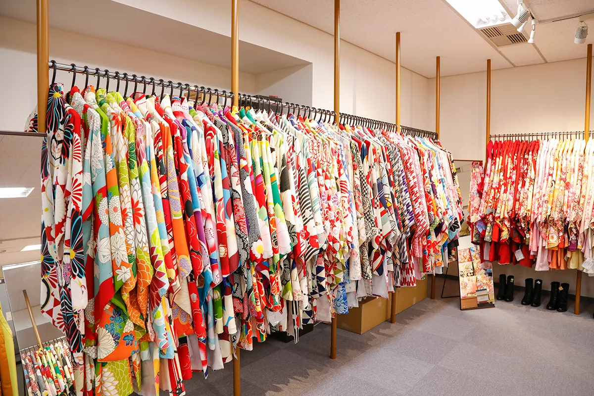 京都さがの館 横浜店 店内画像