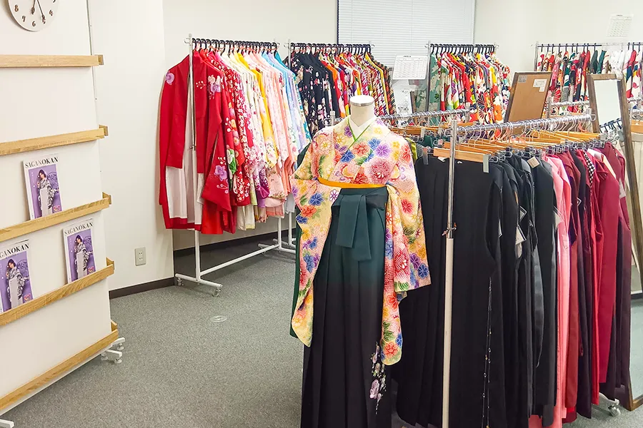 卒業式袴レンタル京都さがの館町田店