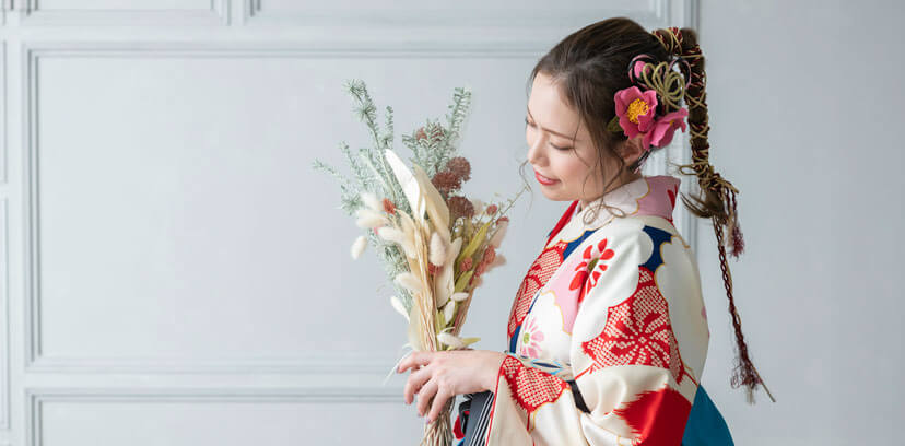 袴の髪飾りは 紐 が人気 ヘアスタイルまでご紹介 京都さがの館