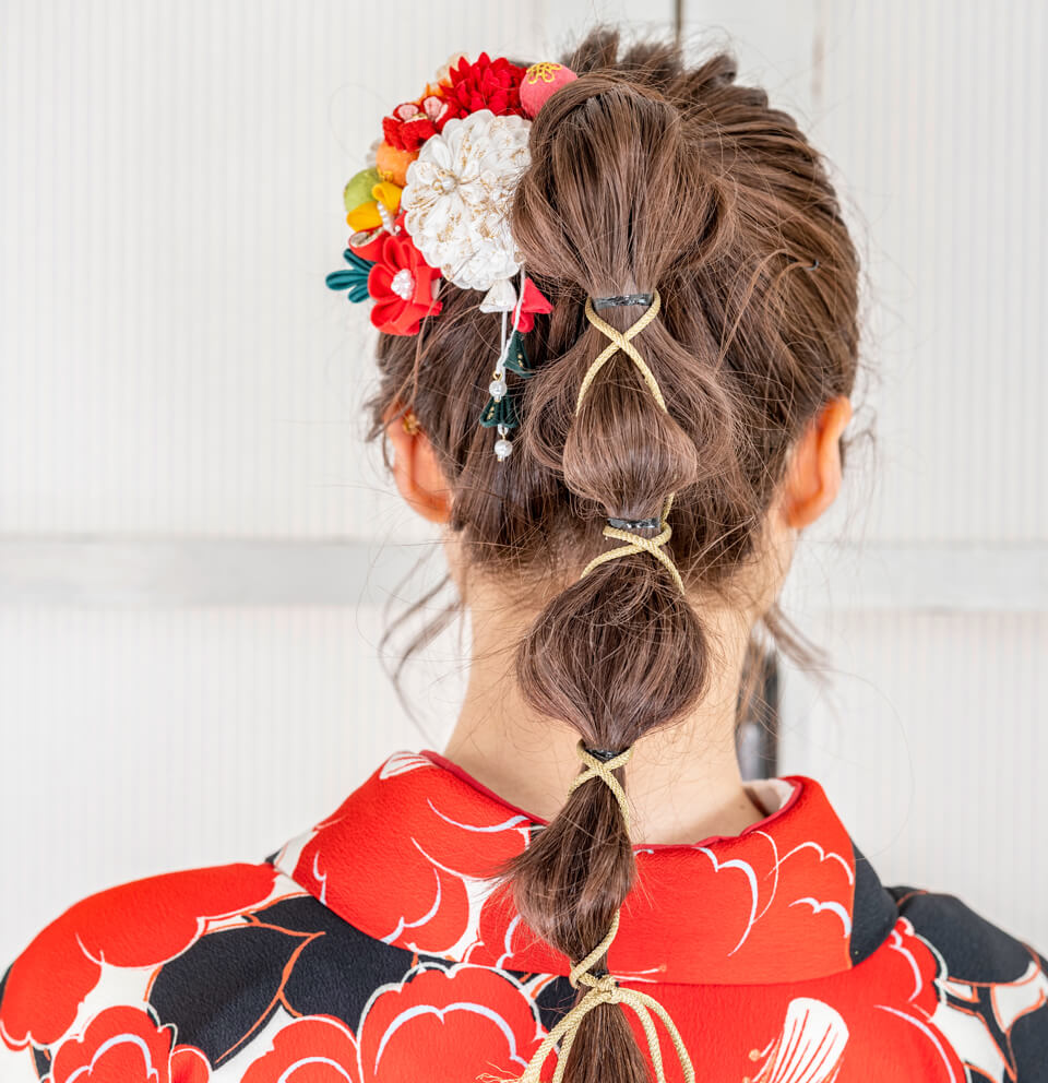 玉ねぎヘアの袴のヘアスタイル
