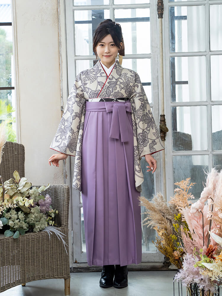 京都さがの館でレンタルできる新作卒業式袴