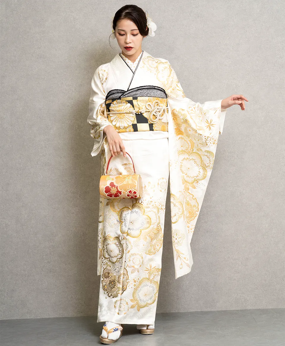 振袖セット　オーダー仕立て　アイボリー　オフホワイト　梅　鈴　雪輪　成人式 振袖セット オーダー仕立て アイボリー オフホワイト 梅 鈴 雪輪 成人式
