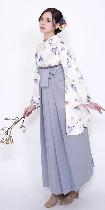 ange(アンジュ)卒業式の袴レンタル大阪天王寺でレンタルできる卒業式袴