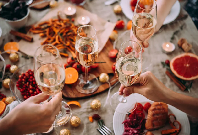 同窓会会場の雰囲気を事前に確認する