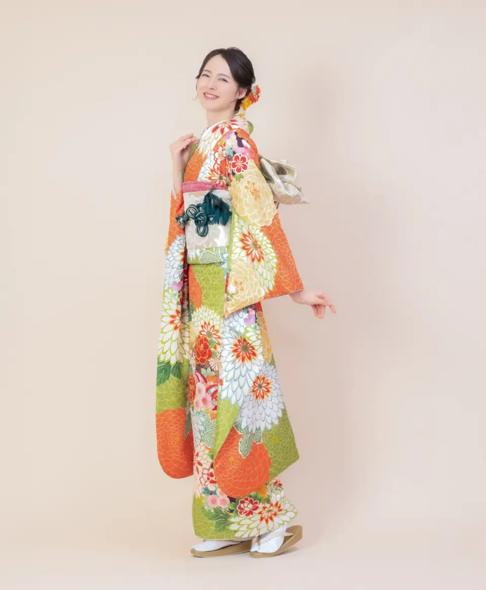 成人式振袖グリーン地に大菊[FS0783]