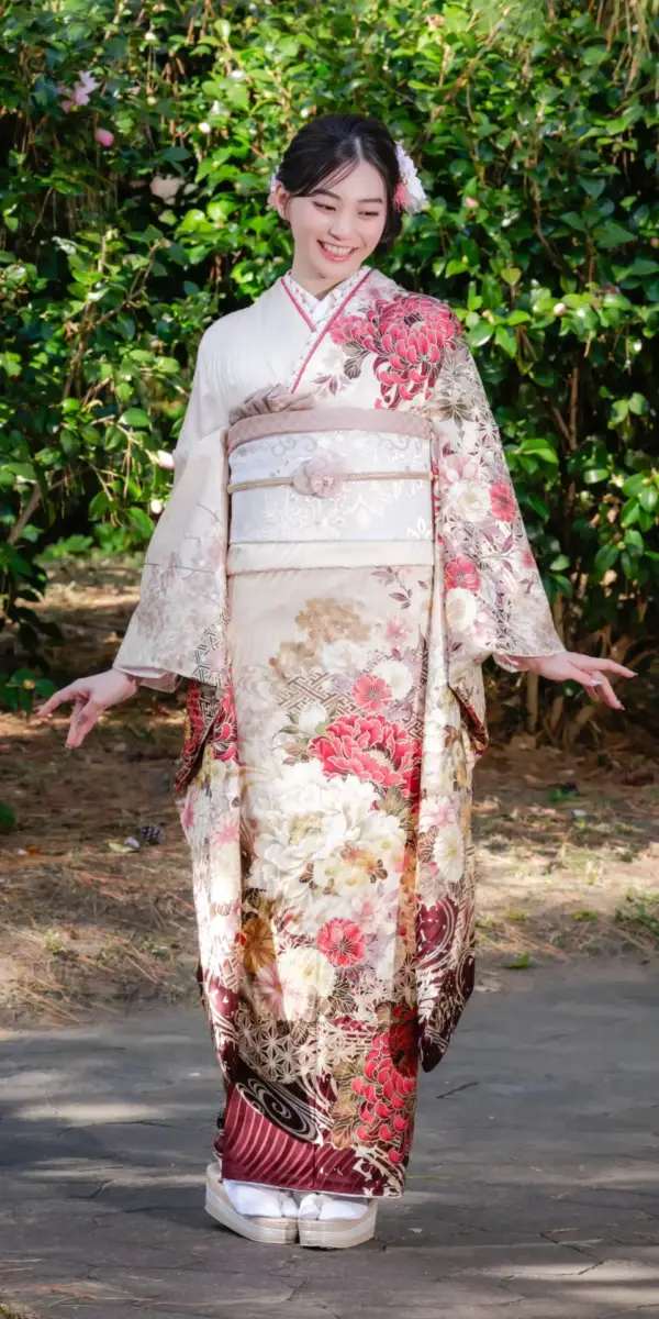FS5011_淡ピンク地紅菊牡丹と白桜流水